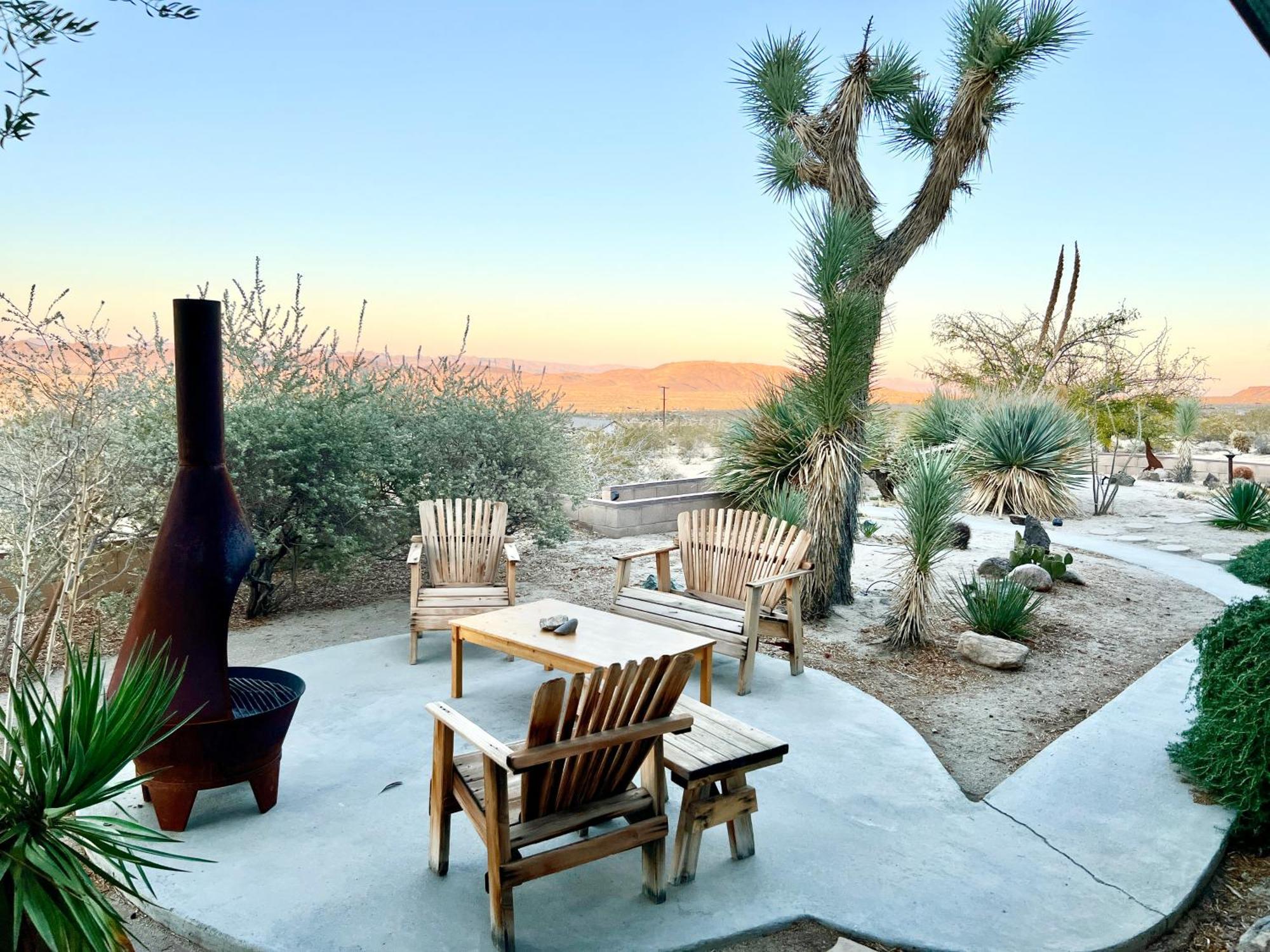 The Outpost Joshua Tree: Hot Tub, Gameroom, Jtnp Esterno foto