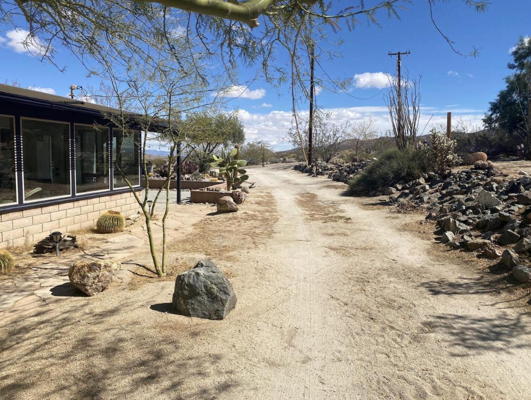 The Outpost Joshua Tree: Hot Tub, Gameroom, Jtnp Esterno foto